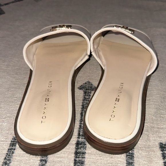 Tommy Hilfiger White Sandals with Monogram Design - Picture 3 of 5